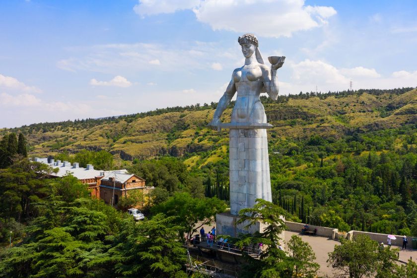 کلیسای مادر مقدس - سفر پنج روزه به تفلیس